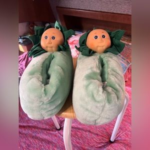 1984 Mint Cabbage Patch Slippers
